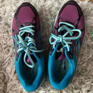 Like new brooks Ravenna 7 shoes